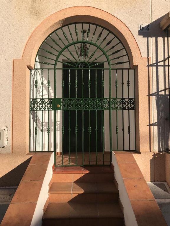 Chipiona/casa Adosada/centrico+playa/5plazas/garaje/ Holiday home