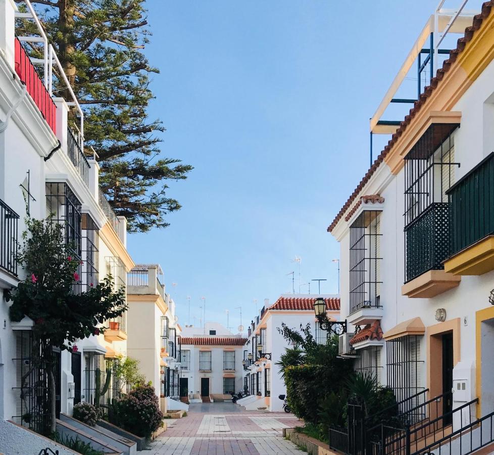 Chipiona/casa Adosada/centrico+playa/5plazas/garaje/ Holiday home *